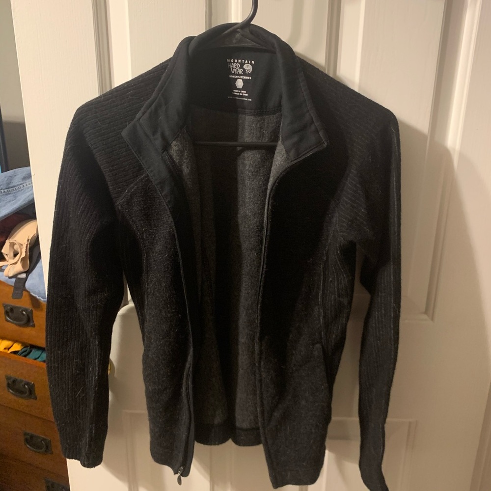 Mountain Hardware jacket